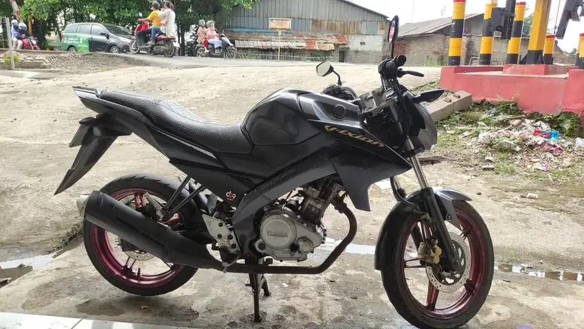 Curat coret motor vixion tahun 2012