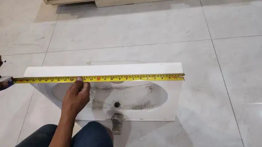 Wastafel merk Informa bisa suhu panas dingin