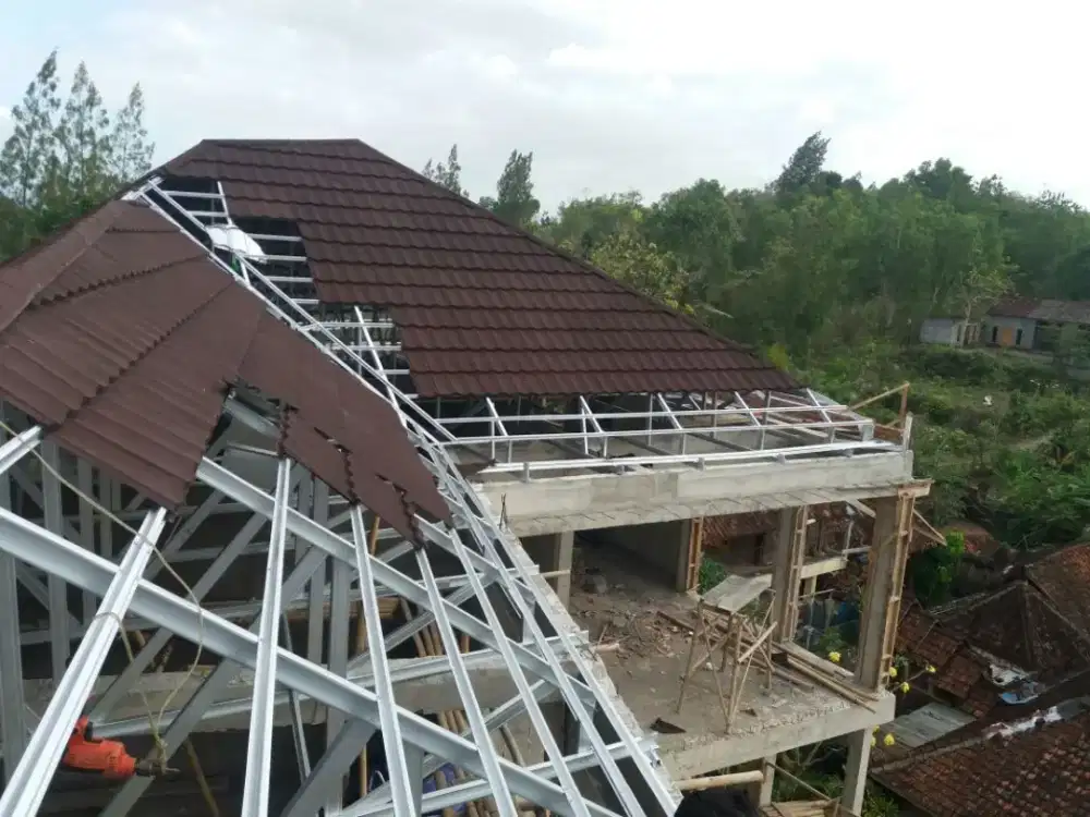 Baja Ringan dan Atap Metal Pasir PILIHAN PRAKTIS Hemat BERGARANSI