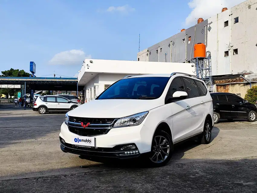 DP MURAH - Wuling Cortez 1.5 CT L Luxury Plus Bensin-AT 2022