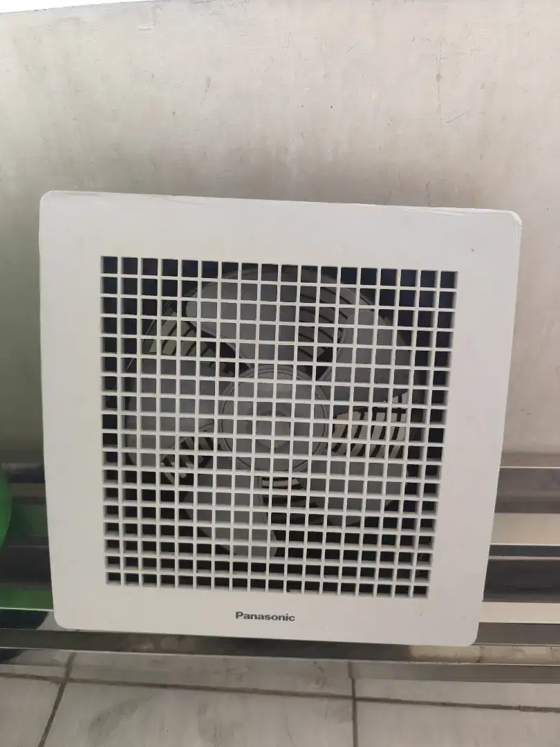 Di jual hexos blower buat ruangan di atas atap