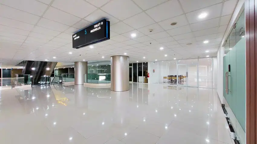 FREE service. Jual kantor PRAXIS Surabaya Pusat 1M An [79m] sisa 1unit