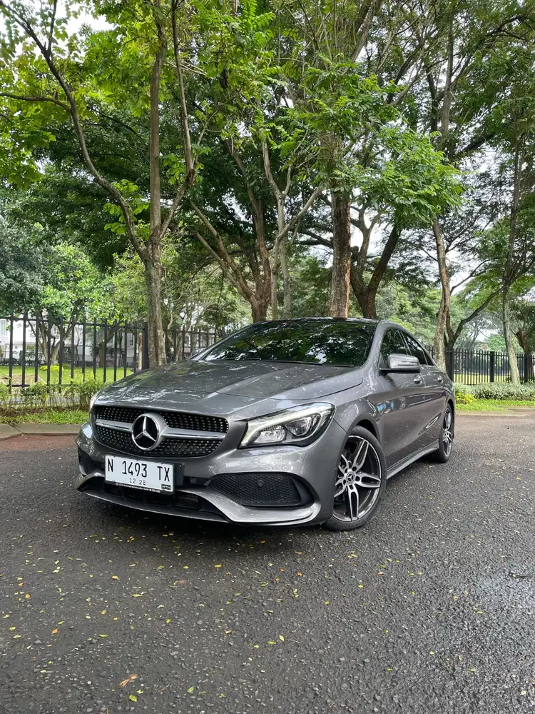 Mercedes Benz CLA200 AMG Sport 2018 Abu Grey CLA200 2019 AMG Panoramic