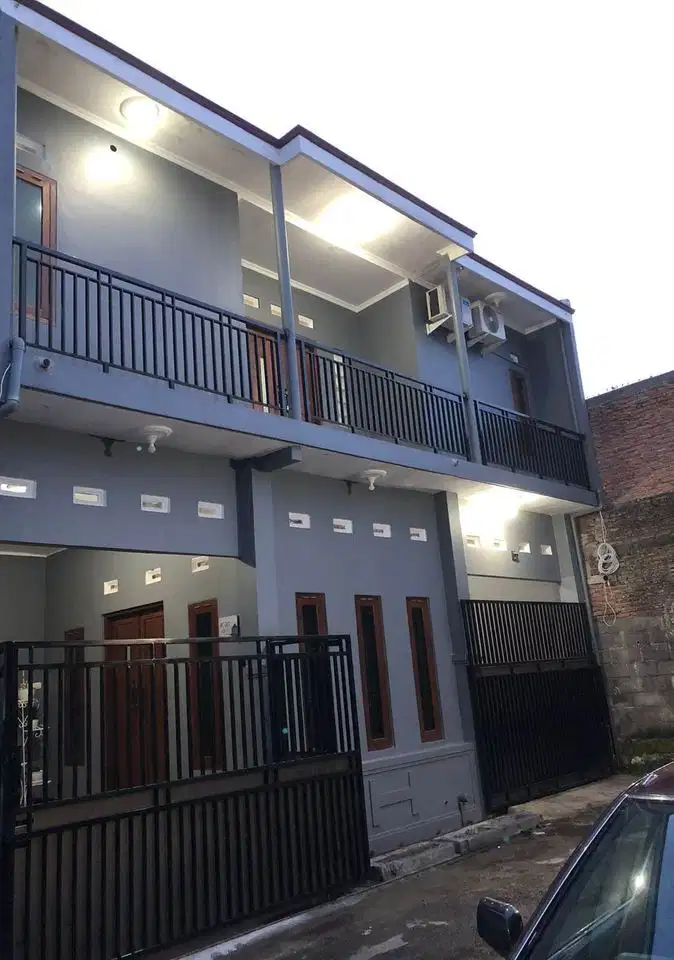 Rumah 2 Lt Cluster Dinar  Meteseh Tembalang Semarang Timur dkt UNDIP