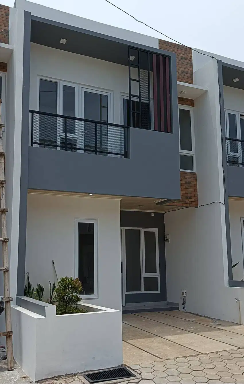DISEWAKAN PERUMAHAN BARU - 3 KAMAR AREA SERPONG (PERTAHUN)