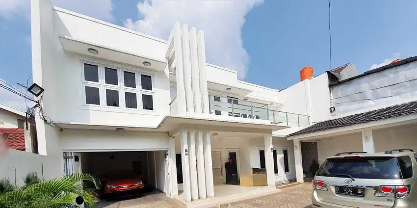 Kantor Mewah 2 Lantai Luas di Jatipadang Pasar Minggu Jakarta Selatan