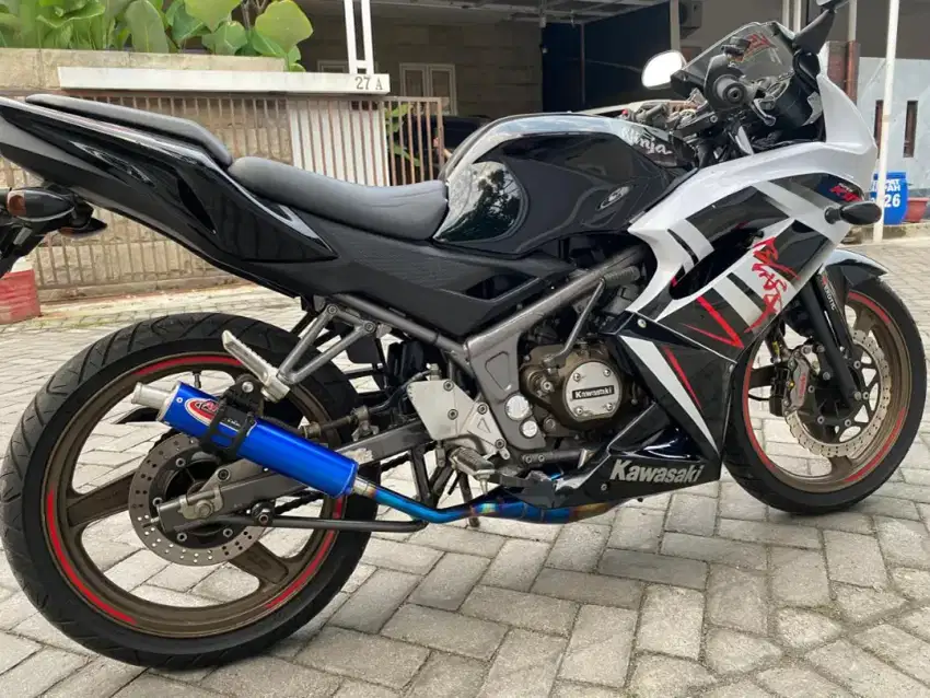 Ninja Rr 2015 Original istimewa mulus