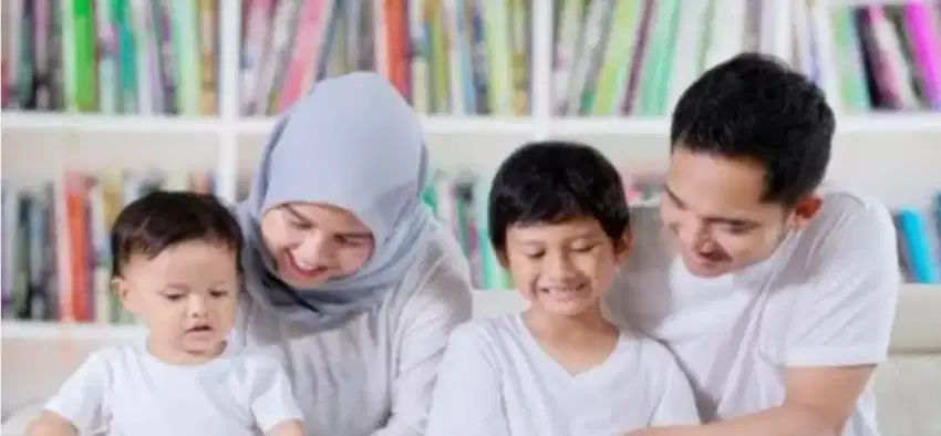 Dicari art dan pengasuh anak