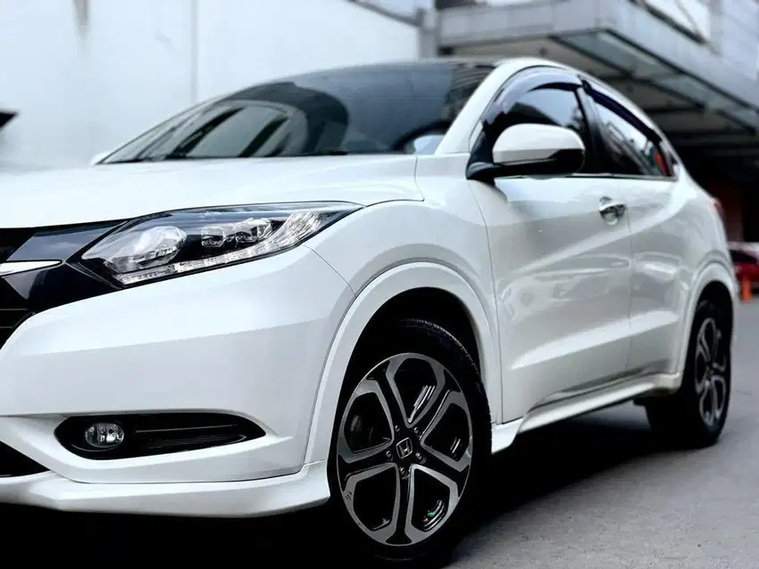 (Full service Record)HRV 1.8 Prestige AT 2016