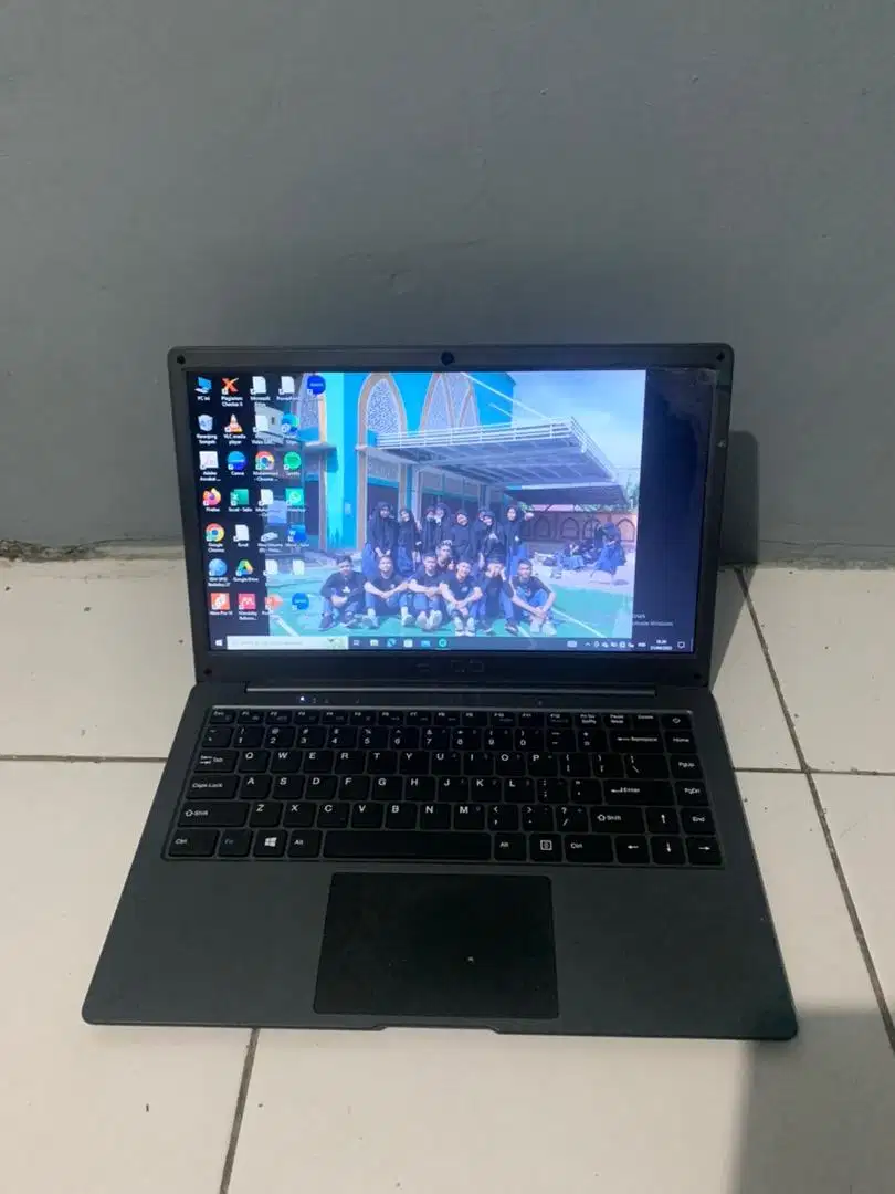 Axioo mybook 14E