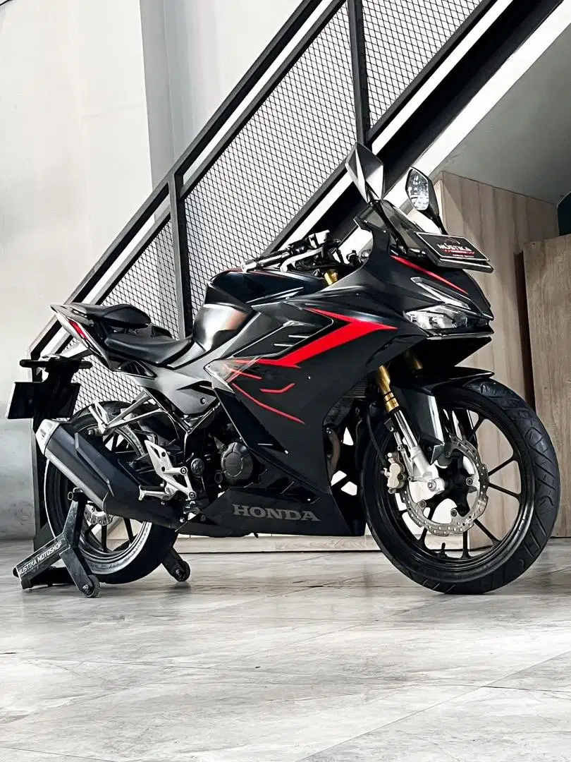 Banting Harga‼️Honda CBR 150 th 2021 - Ayu Mustika