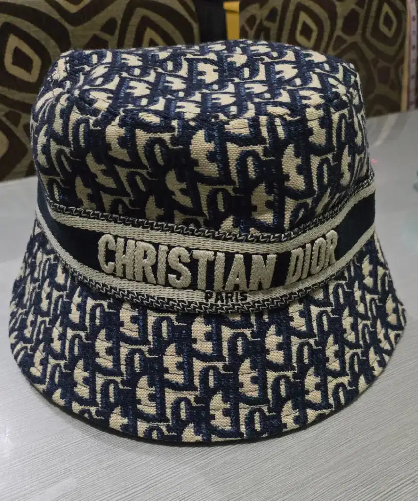 Topi Bucket CD Wanita