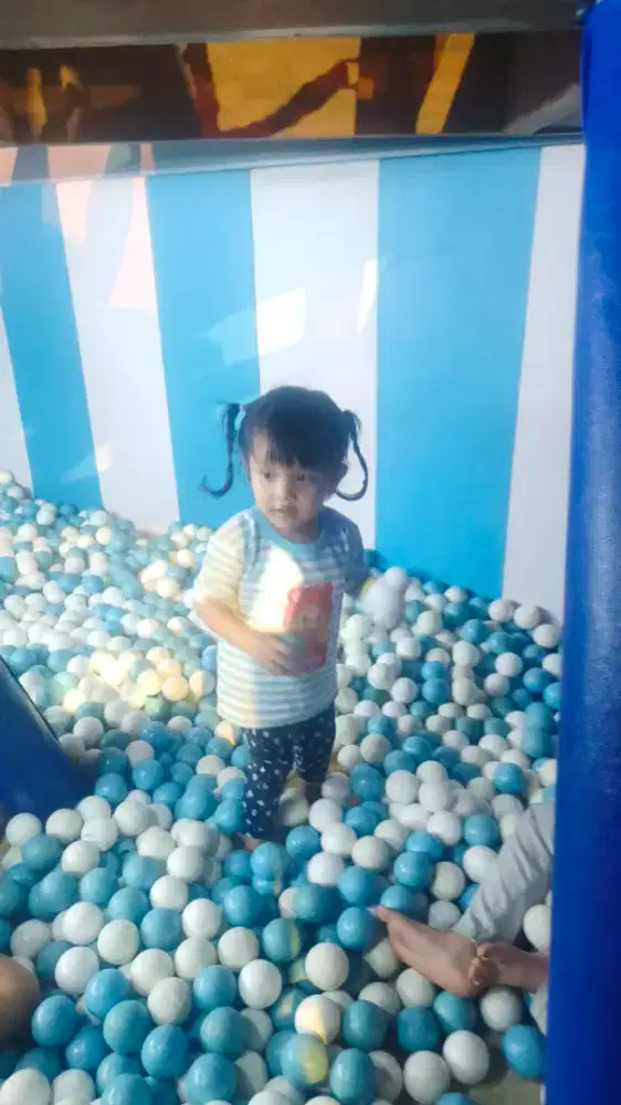 DIBUTUHKAN SEGERA BABY SITTER+ART