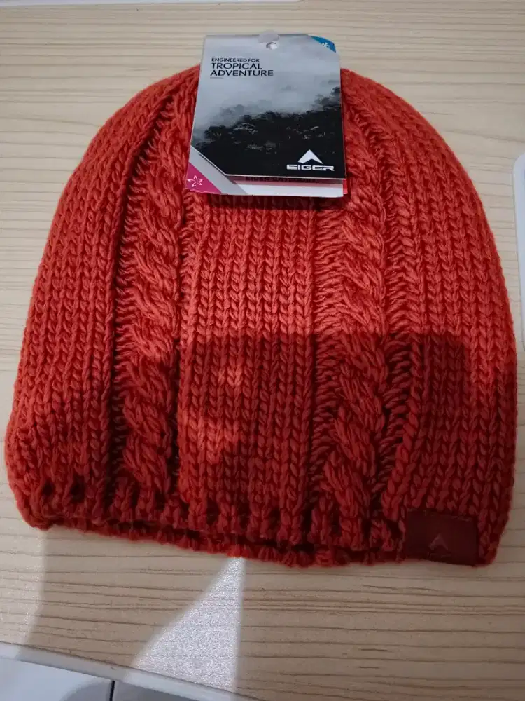 Topi/Kupluk/Beanie Dewasa Merk EIGER DIJAMIN ORIGINAL Orange size M