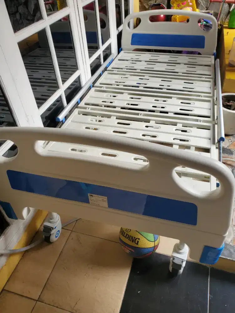 Bed pasien manual, syrenge pump, suction pump