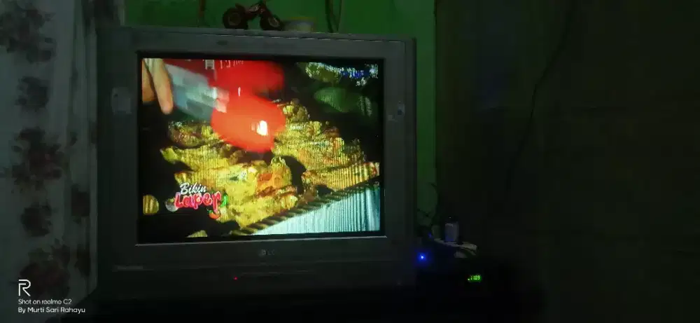 Jual tv LG layar flat 21 inch