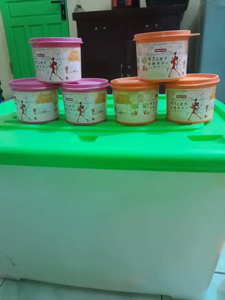 Di Jual Murah : Toples Tappeware Ada : 6 PCS.