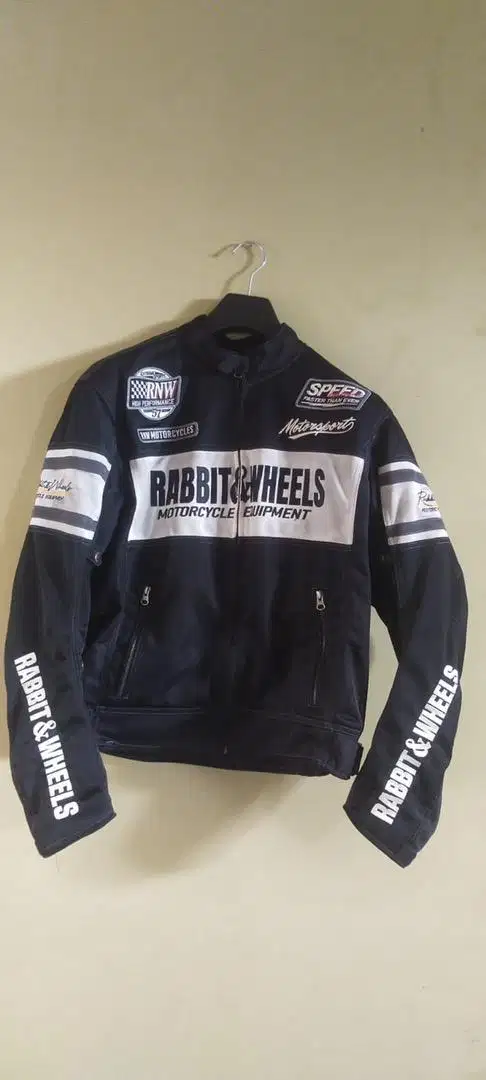 Jaket rabbit and wheels size XL