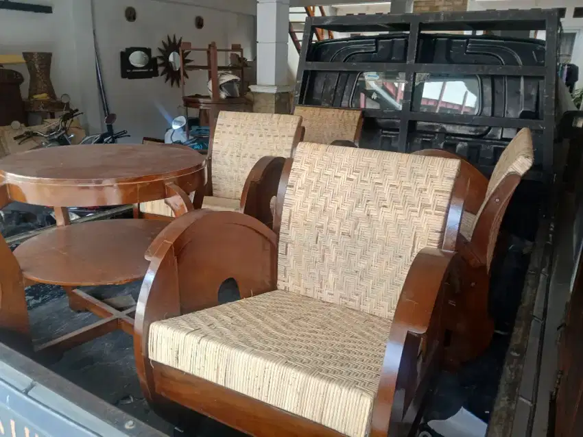Kursi Sedan Antik Jadul Rotan