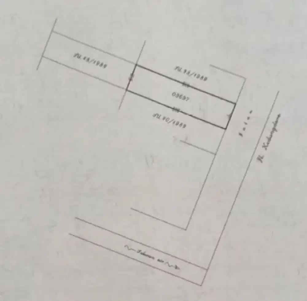 Dijual 2 Ruko Kedungdoro strategis sentra sparepart dan variasi mobil
