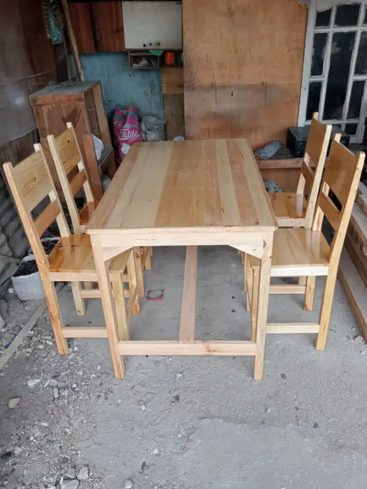 Meja + Kursi Makan