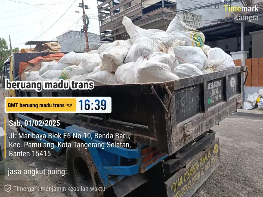 Jasa buang puing sampah