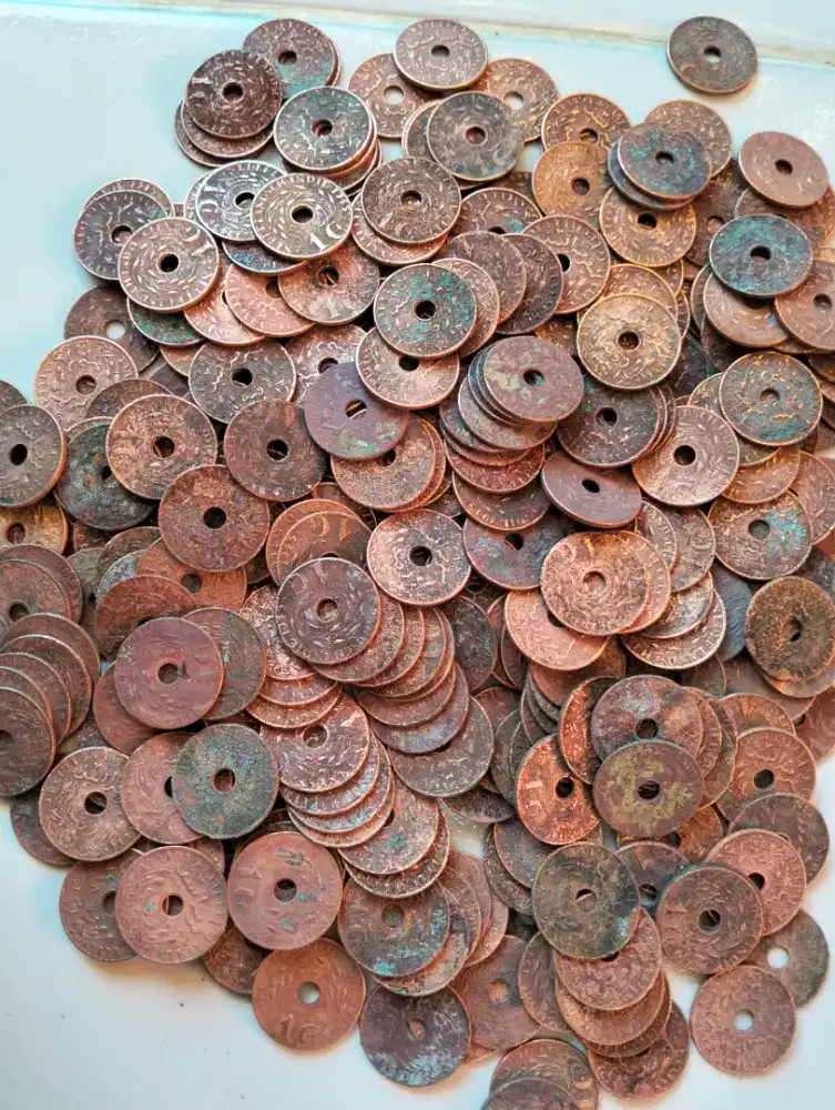 300 keping koin 1 Cent