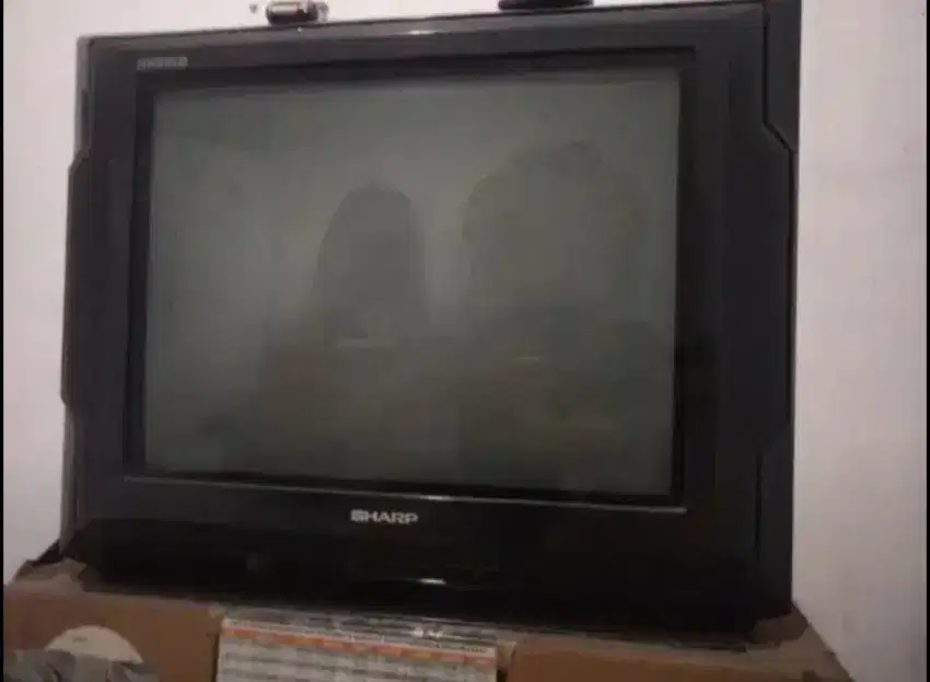 Tv tabung sharp