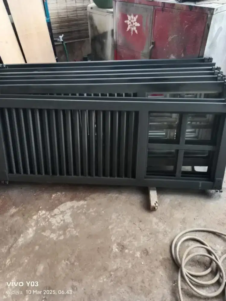 Sliding door,pintu lipat pintu garasi dll