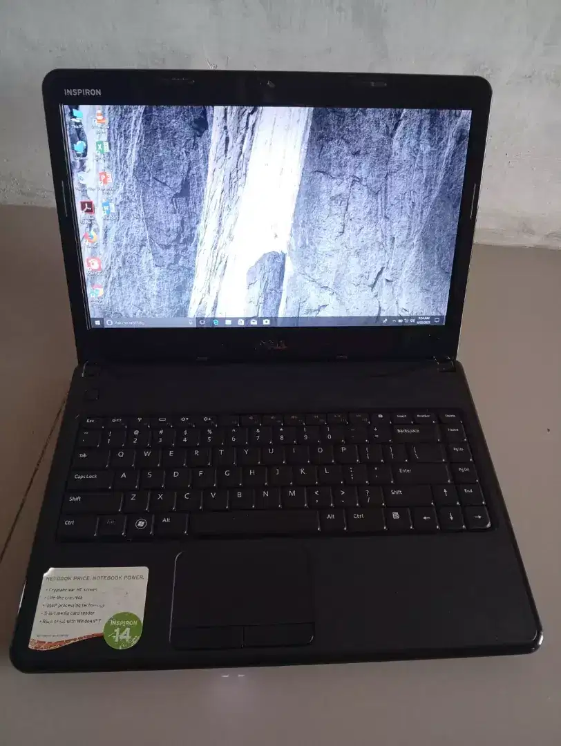 Laptop dell Intel core i3 ram 6gb HDD 320 14 inci no minus