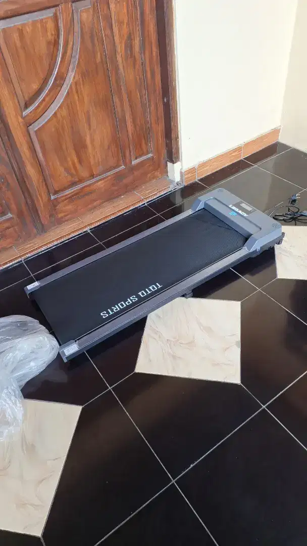 Walking pad murah treadmill walking pad hemat listrik / alat olahraga
