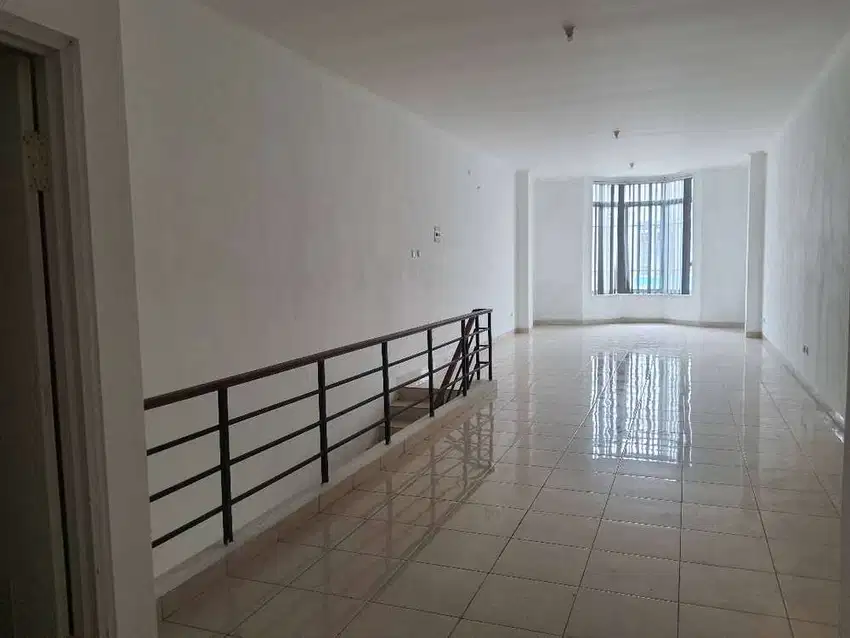 Dijual Ruko Tematic Pasar Modern Paramount Serpong Blok R