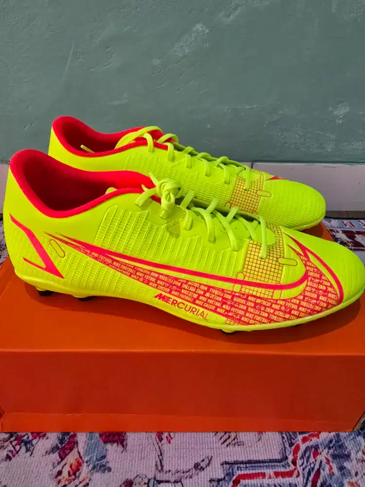 Sepatu Bola Nike Original