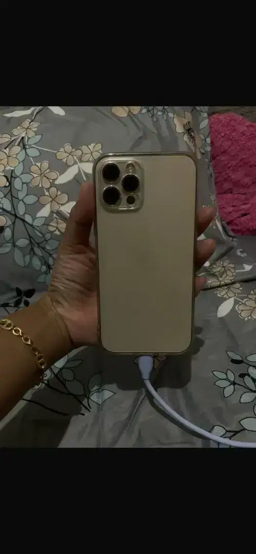 Iphone12 pro  second