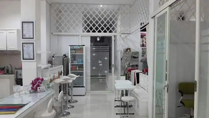 Dijual tempat Usaha di Jl.Proklamasi 59 gresik Luas 236m LB 350m (2lt)