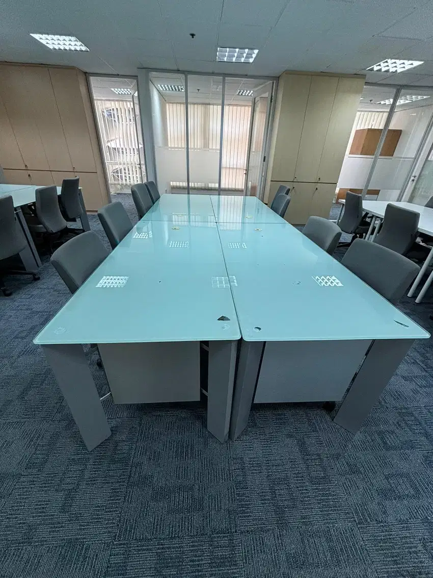 Sewa Kantor Sequis Center 165 M2 Furnished di SCBD Dekat TJ MRT Istora