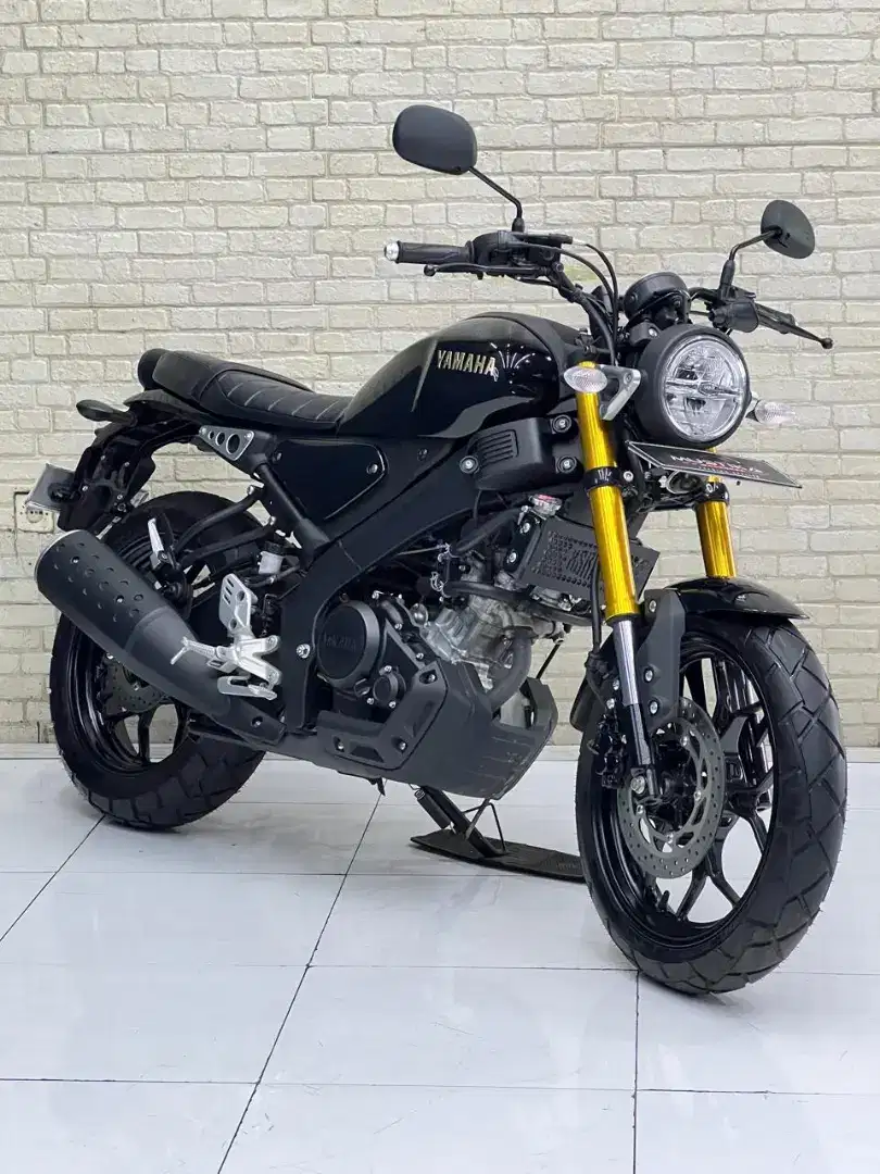 READY‼️ YAMAHA XSR 155 TH 2024 BLACK EDITION MULUS ODO 2RB MIRIP BARU
