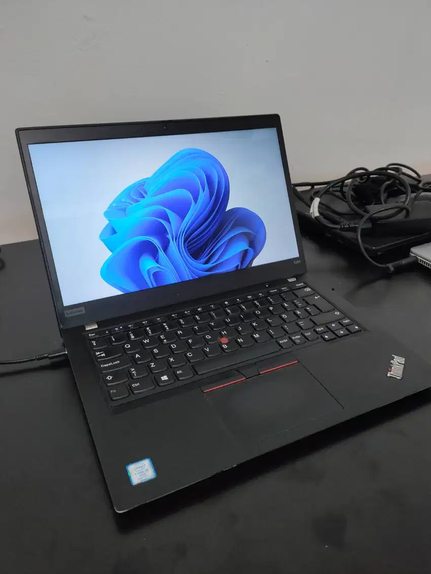 Thinkpad X390 i5 Gen 8 Ram 16gb SSD 256gb