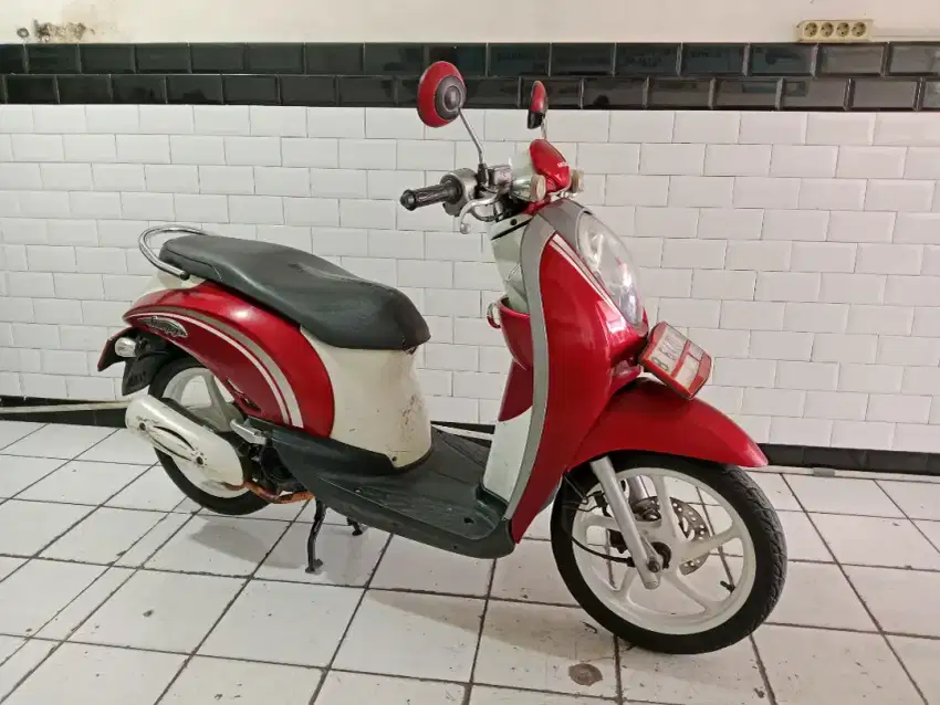 Scoopy karbu tahun 2012 lengkap mesin halus