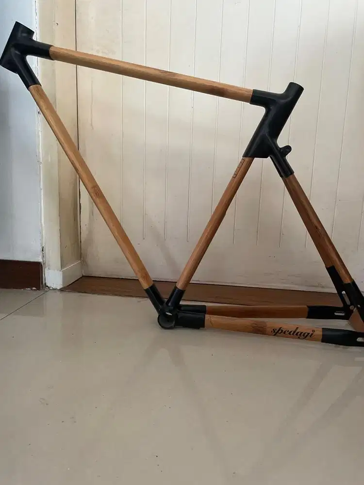 Frame Sepeda bambu merk Spedagi