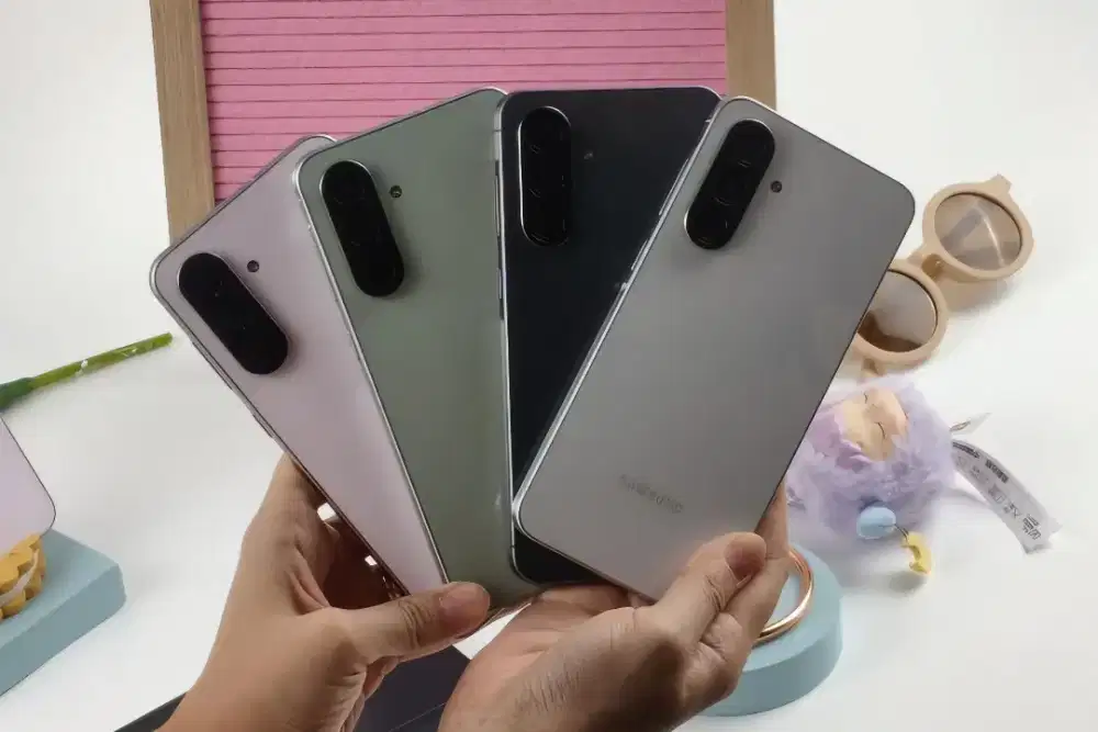 Samsung Galaxy A56 5G free adapter 25watt