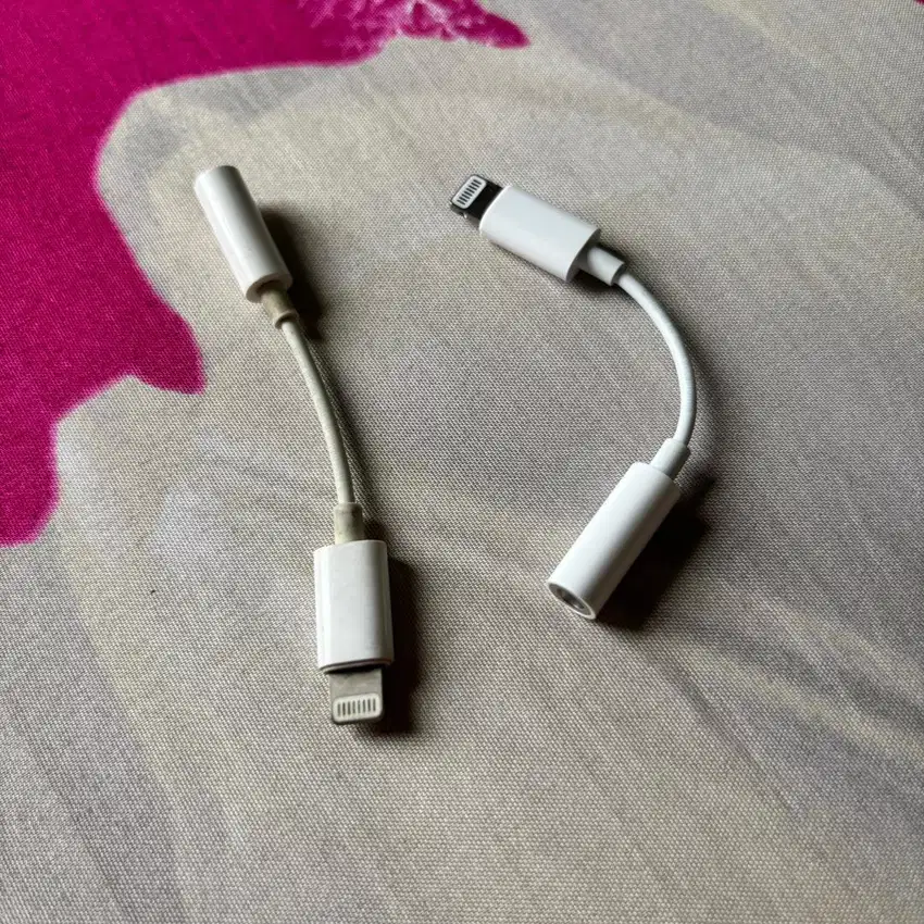 Apple Lightning to 3.5mm Adapter