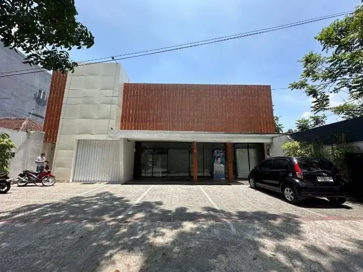 Ruko Mewah Buat Kantor Tanah Luas