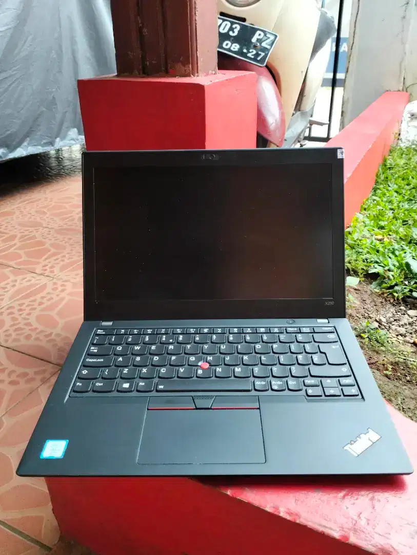 Lenovo Thinkpad X280 Intel core i5 Mulus
