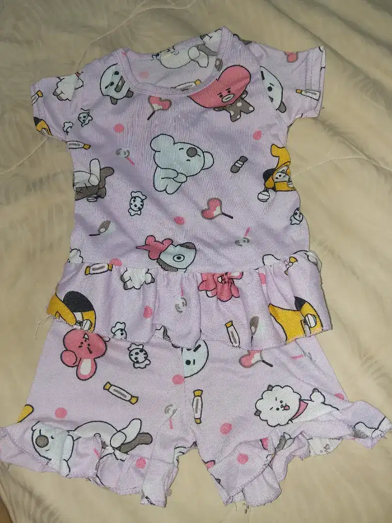 Preloved Setelan baju anak usia bulanan ke setahun