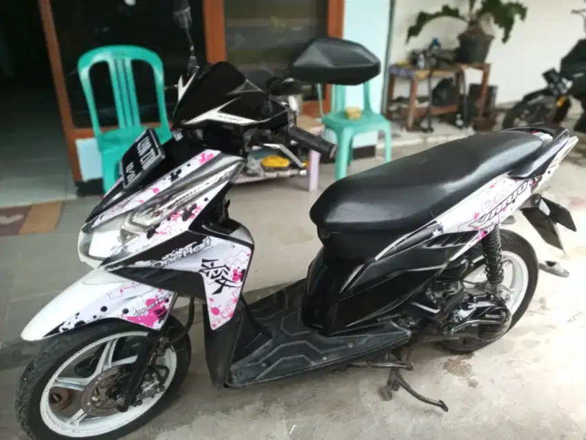 Vario techno 2011 kumplit