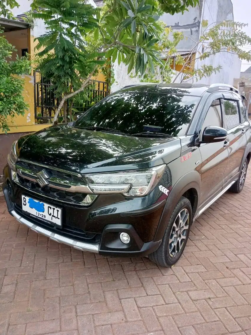 (Over Kredit-BU) SUZUKI XL7 1.5 MT ZETA 2023 - HITAM