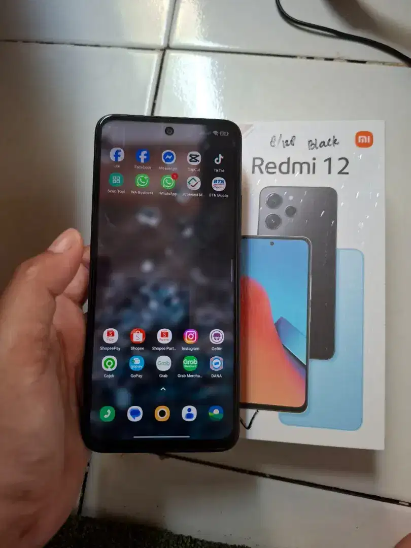 Handpone Redmi 12