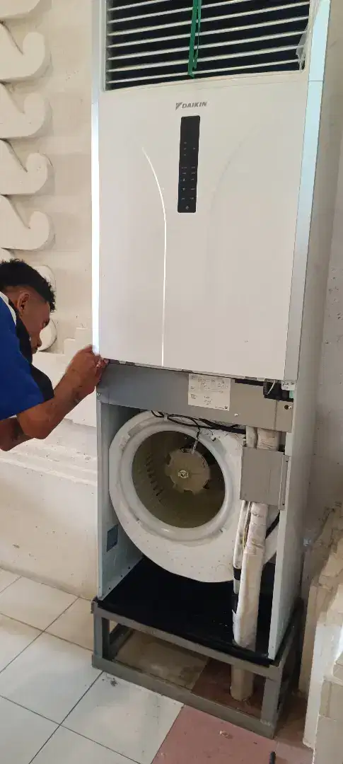 Lowongan Helper Teknisi AC