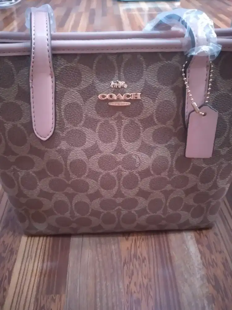 Dijual tas kondisi baru